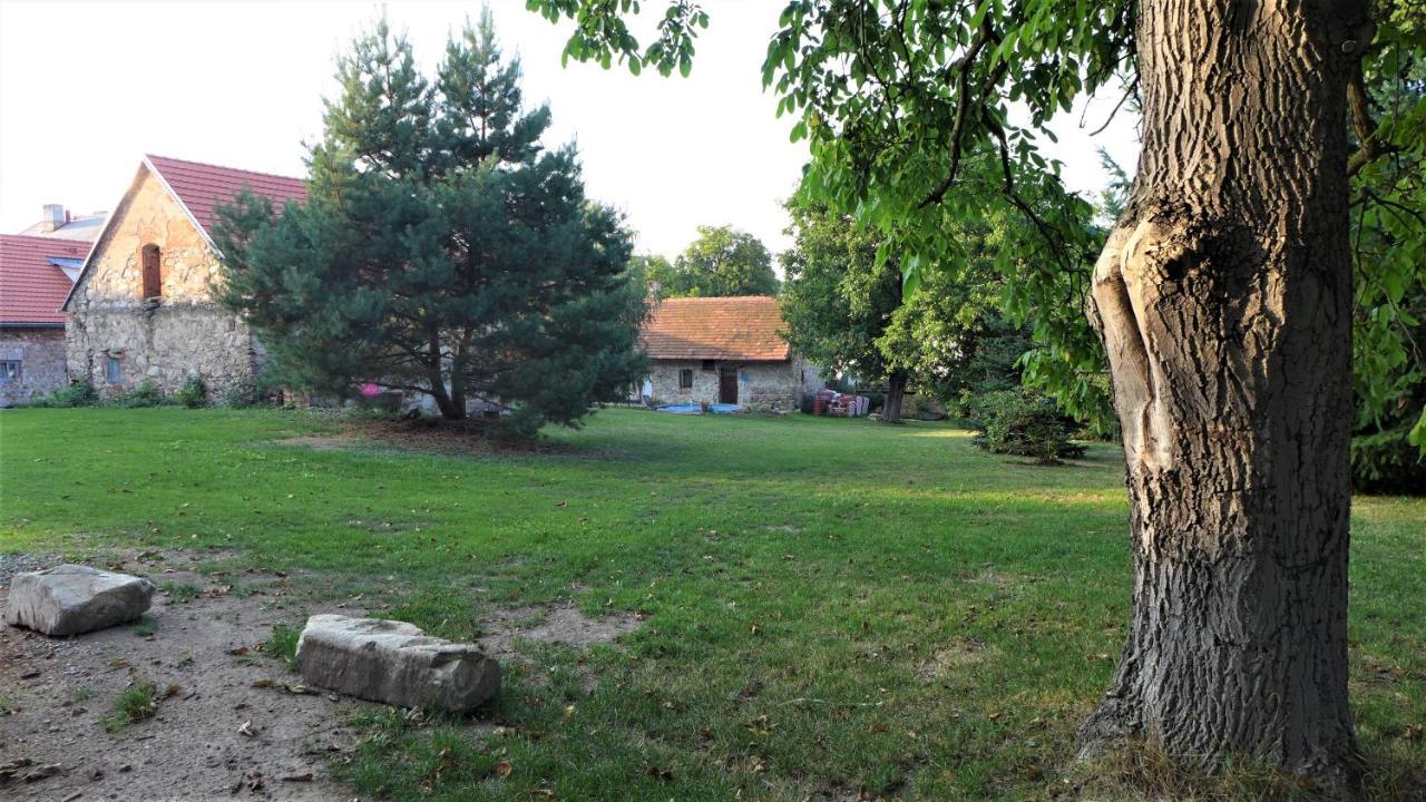 Orechovy Dvur Velke Nepodrice Exterior photo