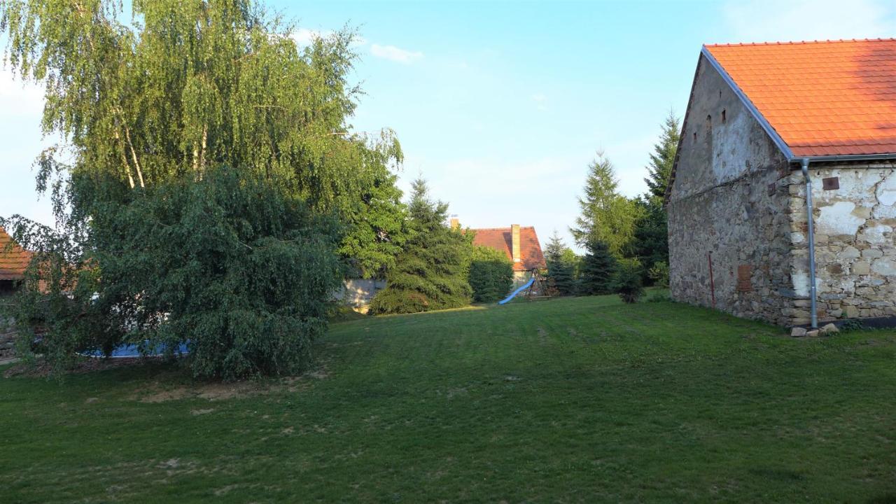 Orechovy Dvur Velke Nepodrice Exterior photo